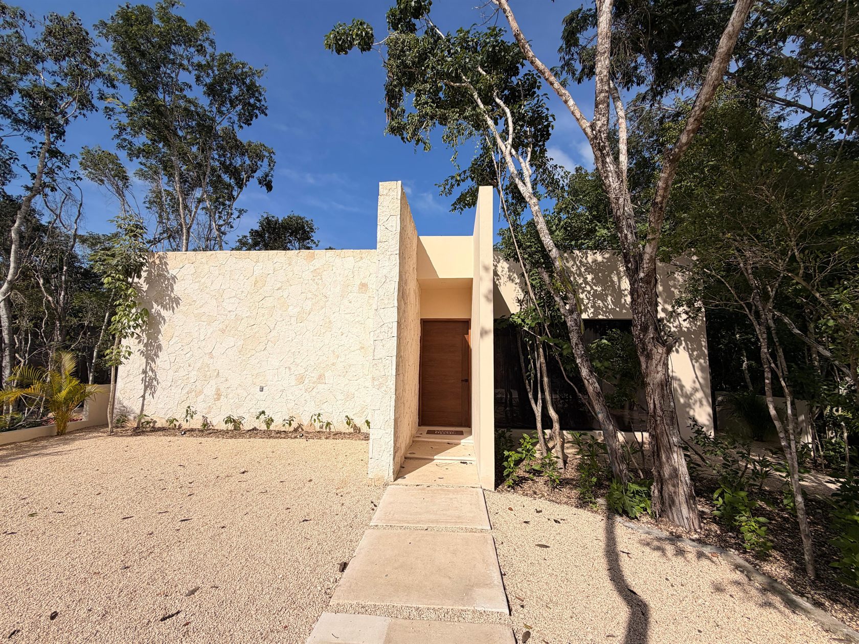 Casa Ákua